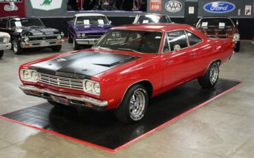 Plymouth-Roadrunner-1969-Red-Black-21