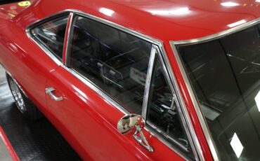 Plymouth-Roadrunner-1969-Red-Black-26
