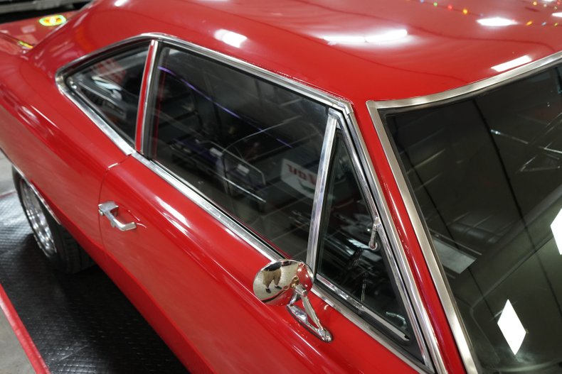 Plymouth-Roadrunner-1969-Red-Black-26