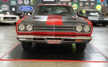 Plymouth-Roadrunner-1969-Red-Black-26