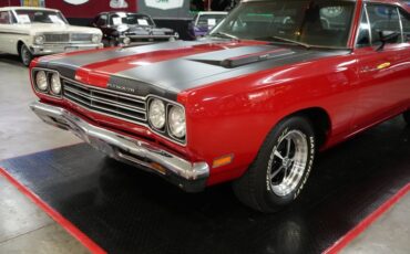 Plymouth-Roadrunner-1969-Red-Black-27