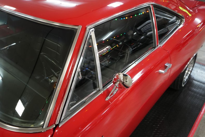 Plymouth-Roadrunner-1969-Red-Black-28