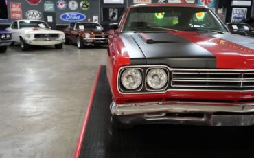 Plymouth-Roadrunner-1969-Red-Black-29