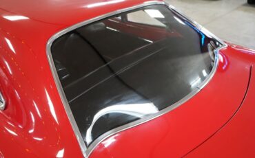 Plymouth-Roadrunner-1969-Red-Black-30