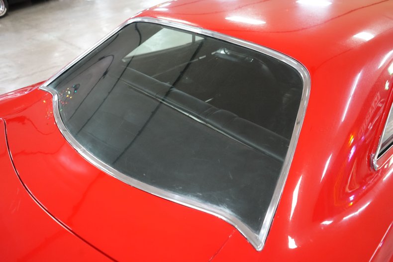 Plymouth-Roadrunner-1969-Red-Black-40