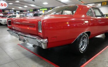Plymouth-Roadrunner-1969-Red-Black-41