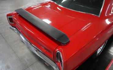 Plymouth-Roadrunner-1969-Red-Black-41