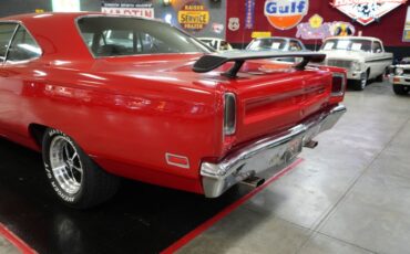 Plymouth-Roadrunner-1969-Red-Black-43