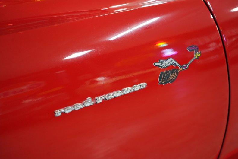 Plymouth-Roadrunner-1969-Red-Black-46