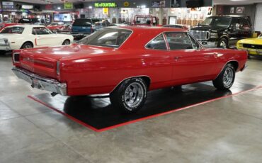 Plymouth-Roadrunner-1969-Red-Black-47