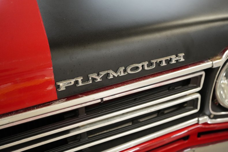 Plymouth-Roadrunner-1969-Red-Black-48