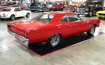 Plymouth-Roadrunner-1969-Red-Black-49