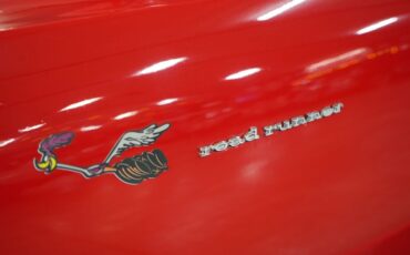 Plymouth-Roadrunner-1969-Red-Black-49