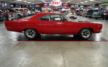 Plymouth-Roadrunner-1969-Red-Black-9