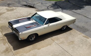 Plymouth-Roadrunner-1969-White-Blue-12