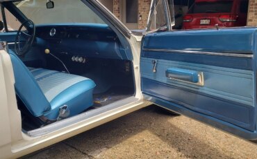 Plymouth-Roadrunner-1969-White-Blue-3
