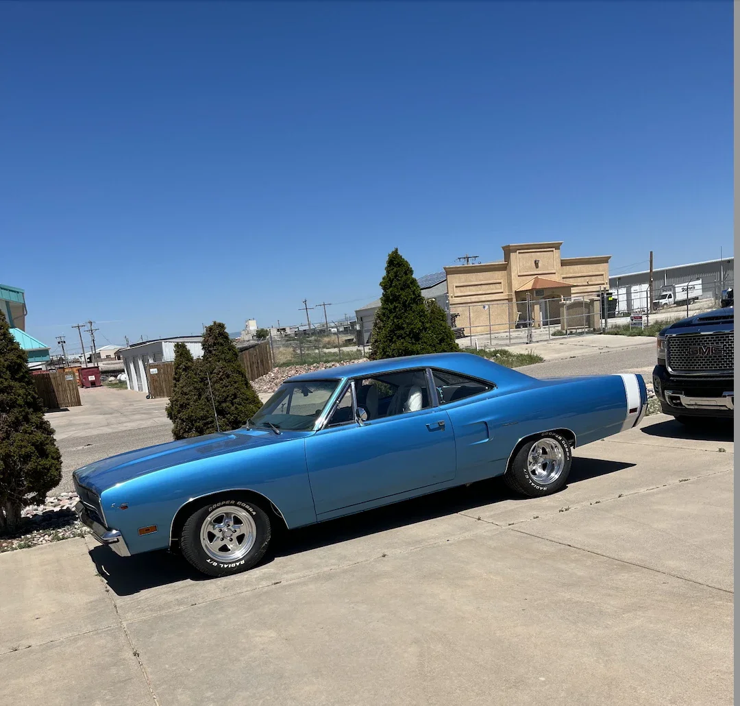 Plymouth-Roadrunner-1970-Blue-Blue-4