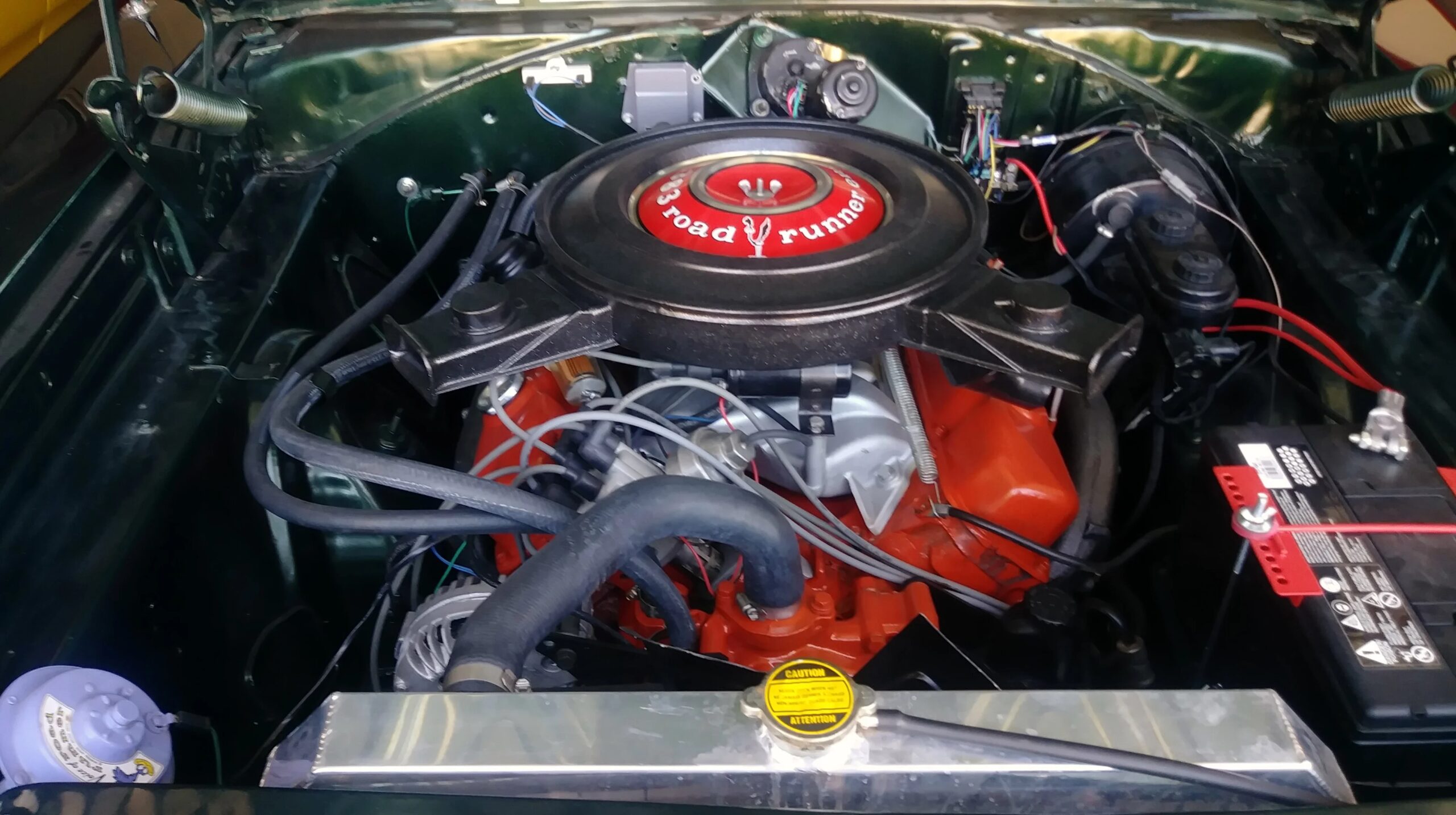 Plymouth-Roadrunner-1970-Green-White-19