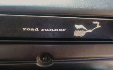 Plymouth-Roadrunner-1970-Green-White-29