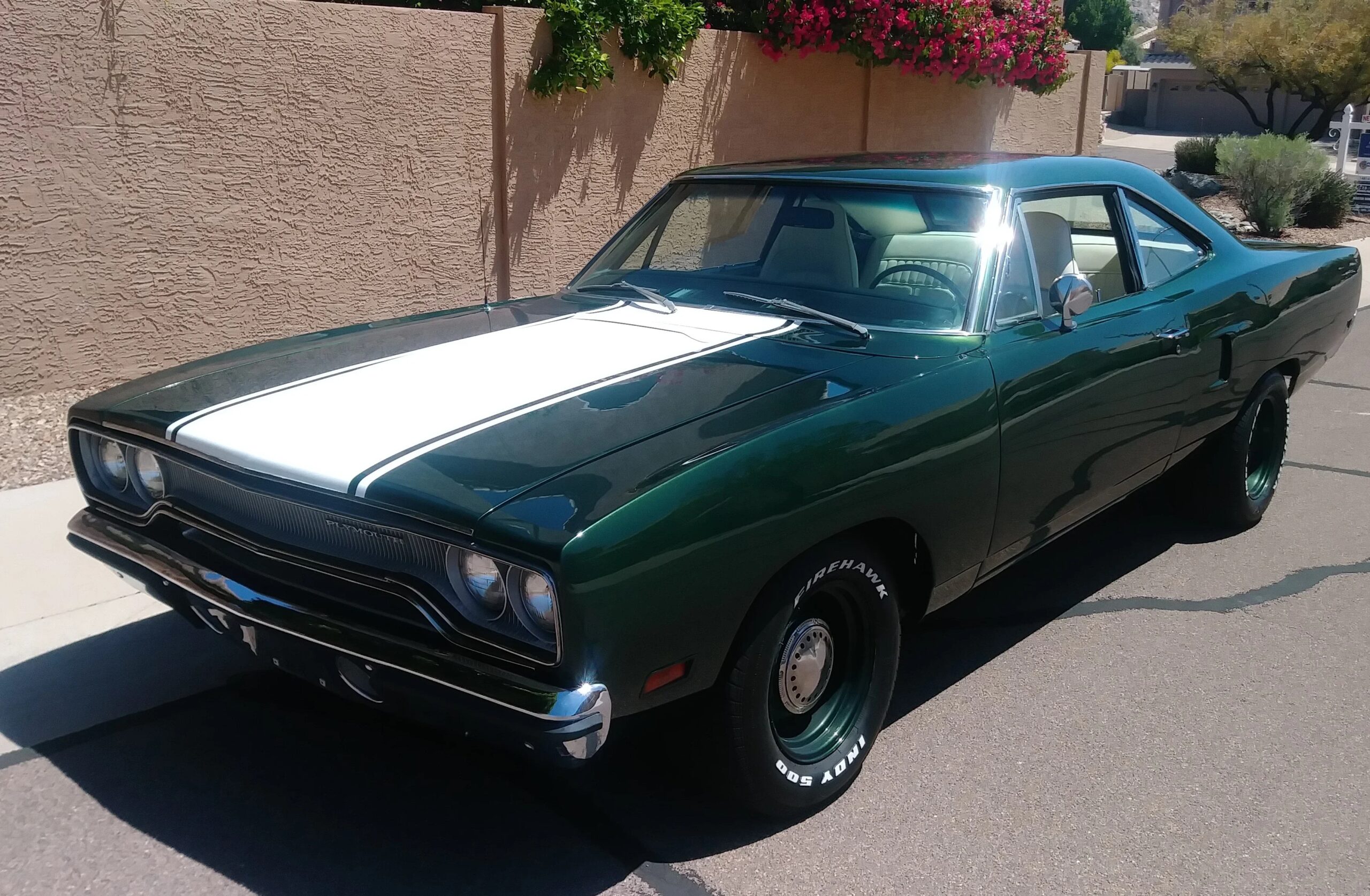 Plymouth-Roadrunner-1970-Green-White-8