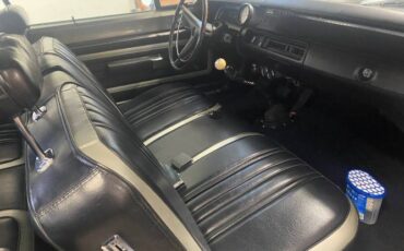Plymouth-Satellite-1970-Gray-2