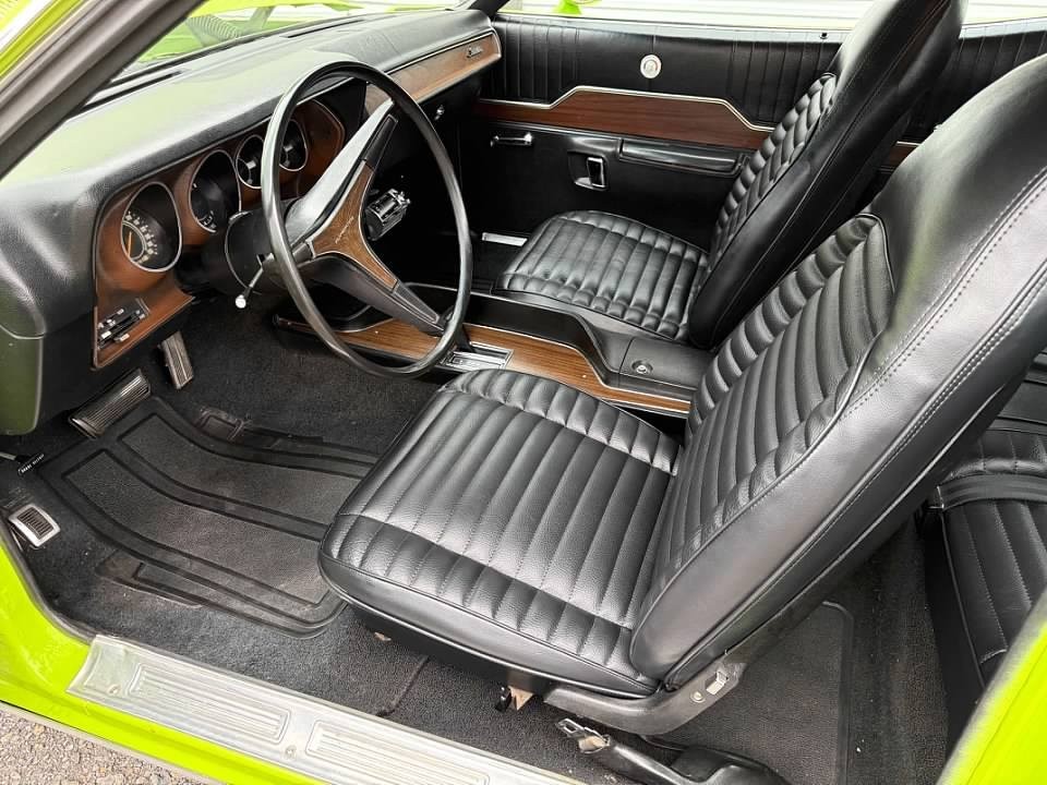 Plymouth-Satellite-1971-Coupe-5