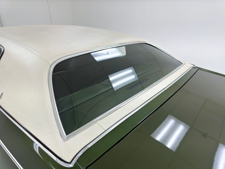 Plymouth-Satellite-1973-Forest-Green-Metalli-Green-16
