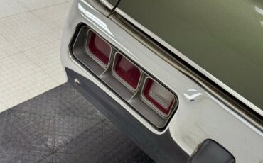 Plymouth-Satellite-1973-Forest-Green-Metalli-Green-17