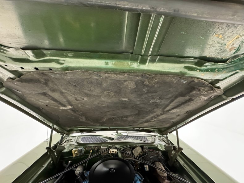 Plymouth-Satellite-1973-Forest-Green-Metalli-Green-18