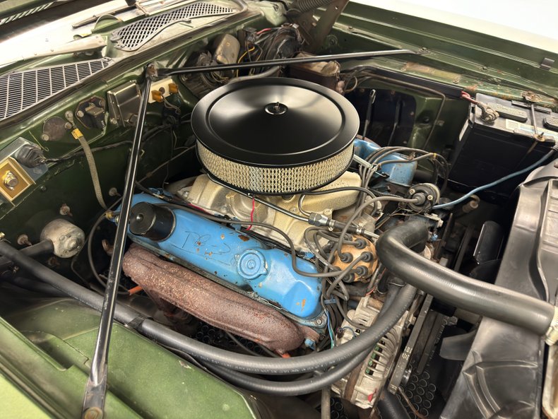 Plymouth-Satellite-1973-Forest-Green-Metalli-Green-19