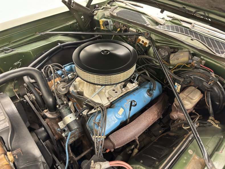 Plymouth-Satellite-1973-Forest-Green-Metalli-Green-21
