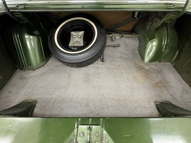 Plymouth-Satellite-1973-Forest-Green-Metalli-Green-24
