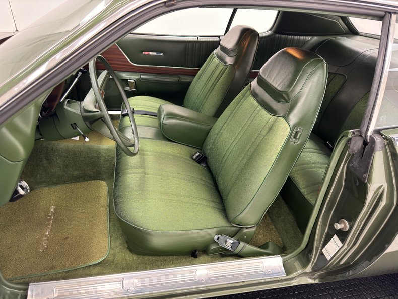 Plymouth-Satellite-1973-Forest-Green-Metalli-Green-28