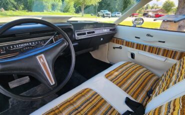 Plymouth-Satellite-1974-2-dr-38