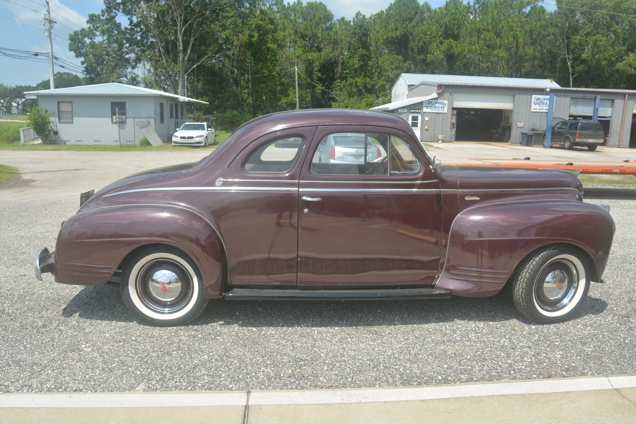 Plymouth-Special-deluxe-1941-Burgundy-Tan-11