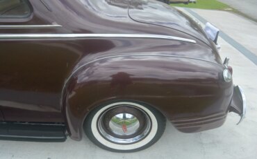Plymouth-Special-deluxe-1941-Burgundy-Tan-12