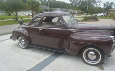 Plymouth-Special-deluxe-1941-Burgundy-Tan-7
