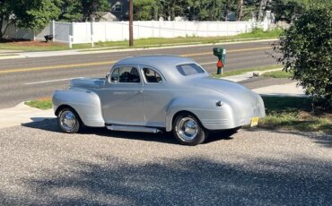 Plymouth-Special-deluxe-1941-Silver-Gray-2