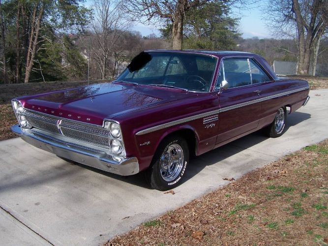 Plymouth-Sport-fury-1965-Purple-12