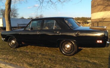 Plymouth-Valiant-1971-Sedan-2