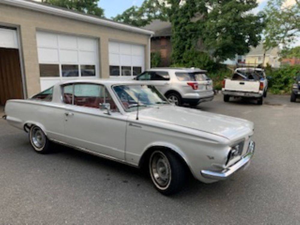 Plymouth-barracuda-1965-white-5