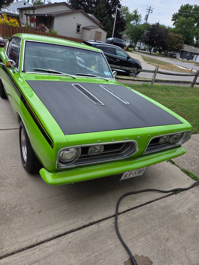 Plymouth-barracuda-1967-green-4