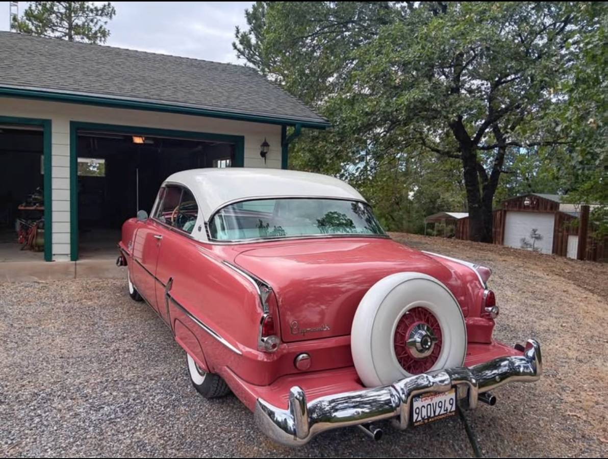 Plymouth-belvedere-1954-custom-5