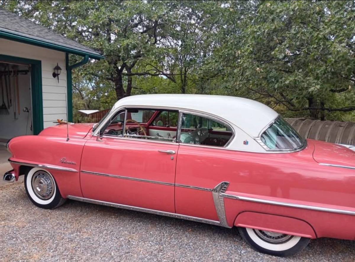 Plymouth-belvedere-1954-custom-6