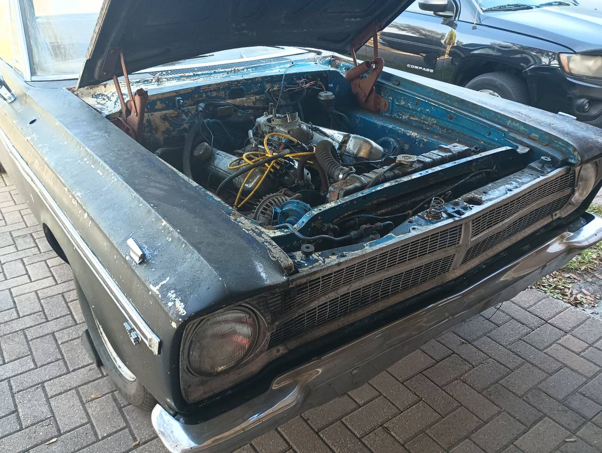 Plymouth-belvedere-1965-black-5
