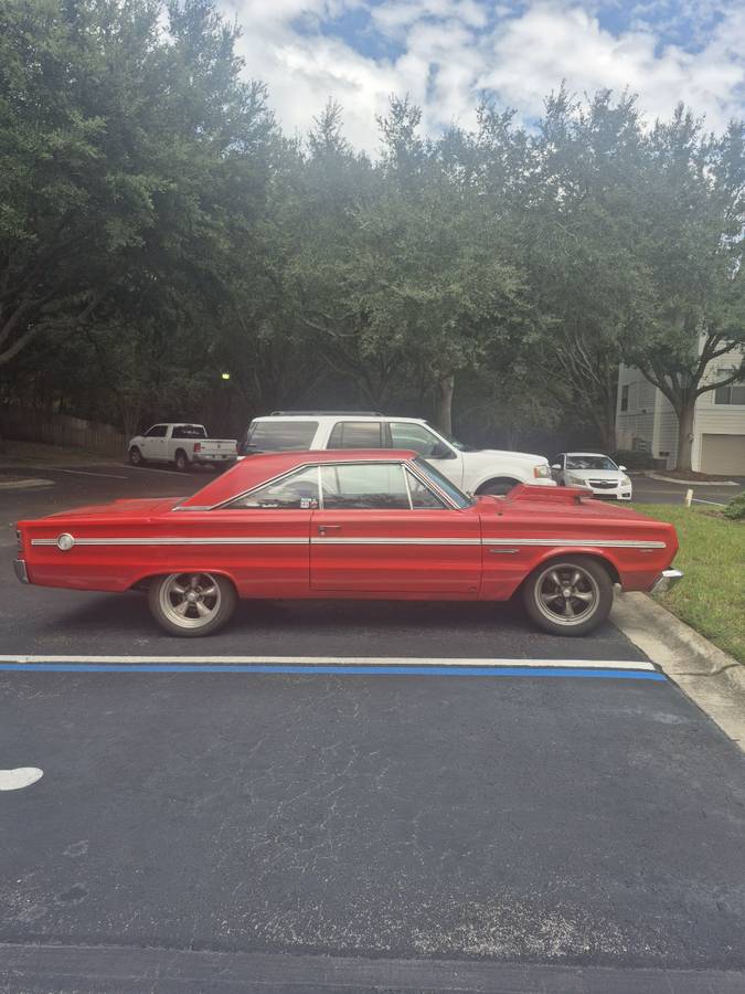 Plymouth-belvedere-2-1966-red-11