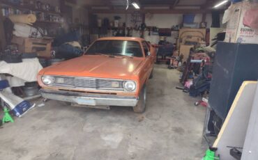 Plymouth-duster-1971-orange-19
