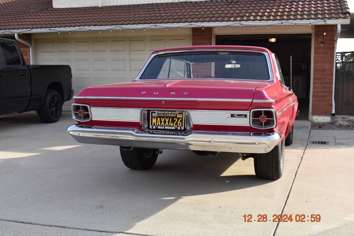 Plymouth-fury-1963-4