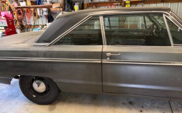 Plymouth-fury-1966-grey-3