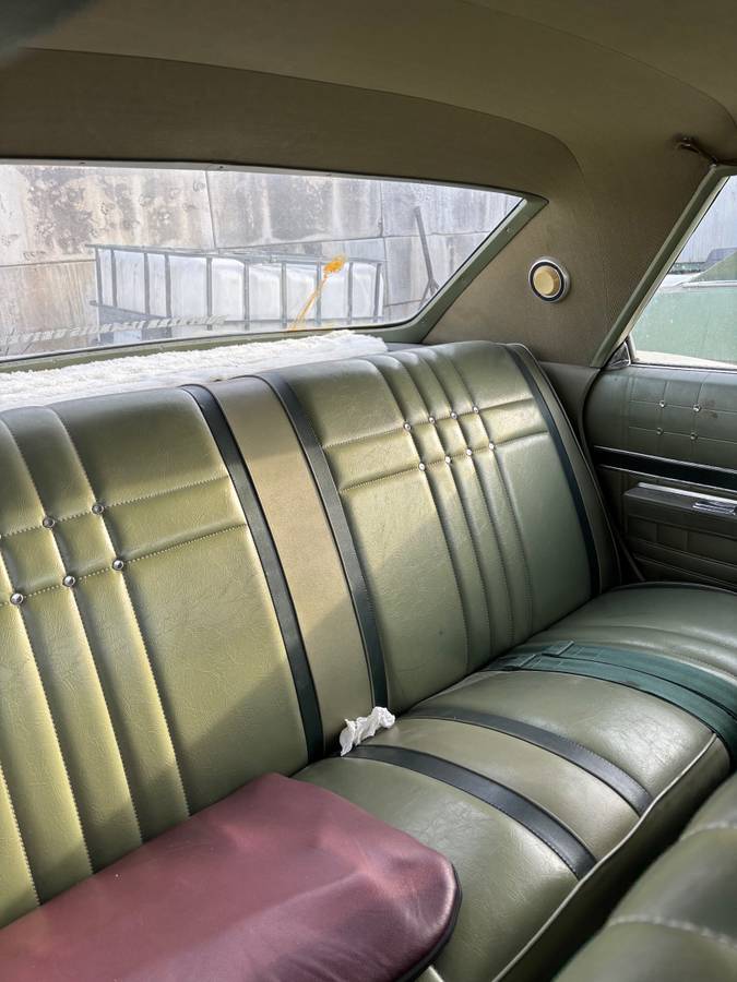 Plymouth-fury-1968-3